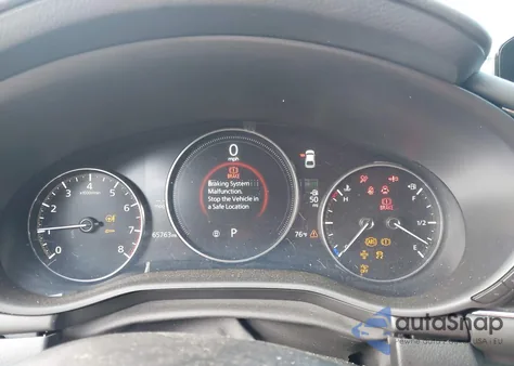 2019 Mazda Mazda3 Hatchback z USA, uszkodzony, nr VIN JM1BPBJM8K1134897